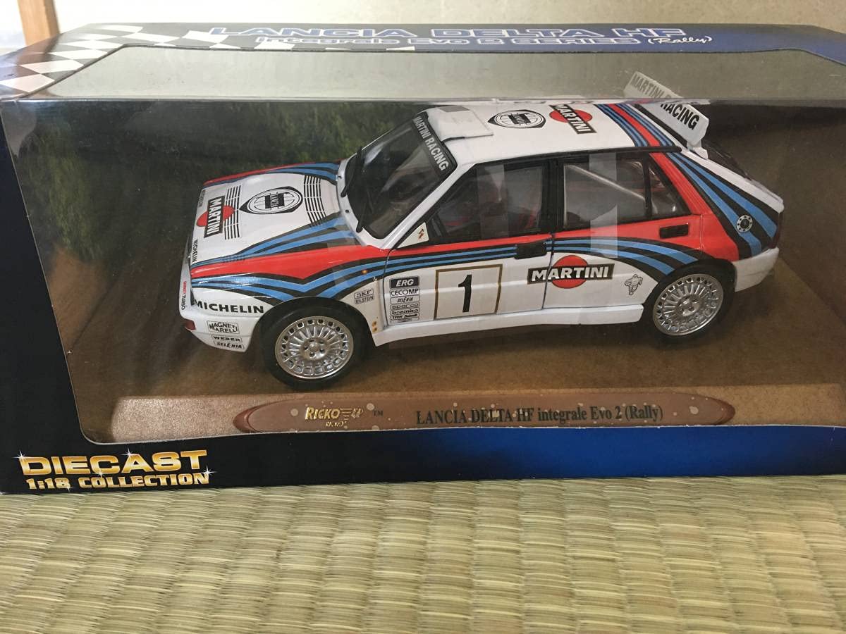 RICKO 1/18 ランチア デルタ HF インテグラーレ LANCIA LANCIA DELTA HF INTEGRALE EVO2 MARTINI RALLY #1 RICKO 32114